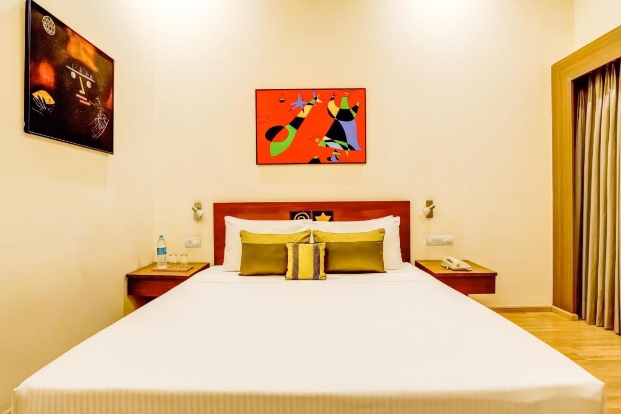 Lemon Tree Hotel Electronics City Бангалор Экстерьер фото