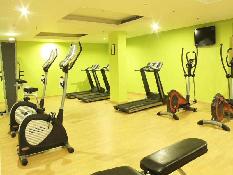 Lemon Tree Hotel Electronics City Бангалор Экстерьер фото