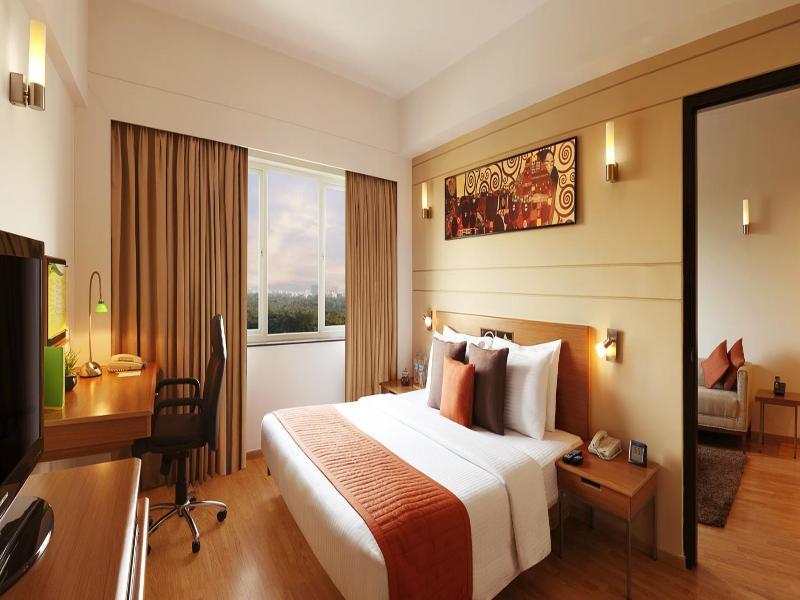 Lemon Tree Hotel Electronics City Бангалор Экстерьер фото